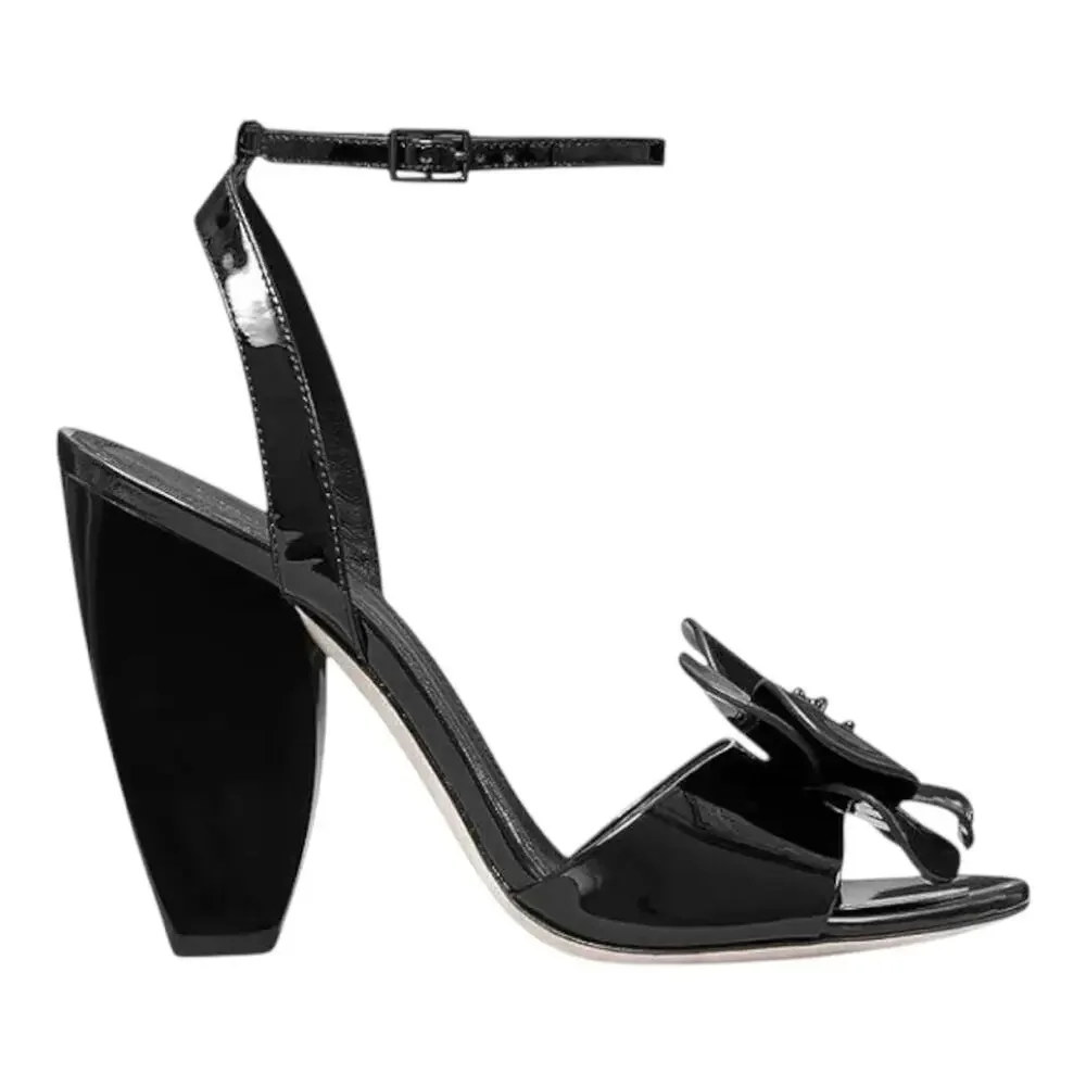 Elegant Black Heeled Sandals - Picture 4 of 10
